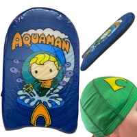 Kit para Natação Infantil Personagem Aquaman Prancha + Touca
