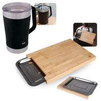 Kit Churrasco Tbua de Carne Corte 40cm Bambu e Gaveta Inox + Jarra Trmica 1,9l Ao Inox com Tampa Preta Jug