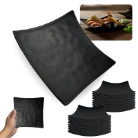Kit 20 Pratos Quadrados C�ncavo 15 Cm Rasos para Sushi Comida Japonesa em Melamina / Pl�stico Preto