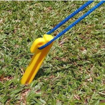 Kit Barraca 2 Lugares + Corda Multiuso 4,0mm + 10 Estacas em Abs para Fixao