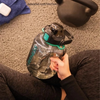 Kit Garrafa Fitness 1,8 Lts com Alas Suporta Celular + Garrafa de Ao Squeeze com Capa 750 Ml